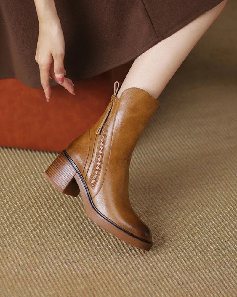 Pelagia | Elegant Black leather boots