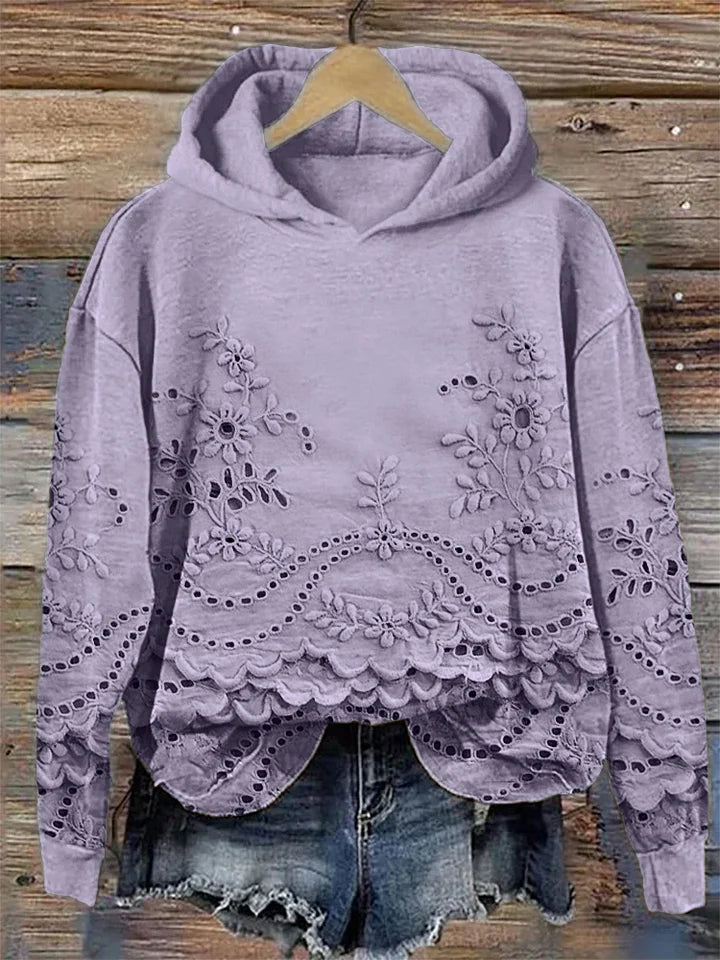 Agnieszka | Sweter z koronkowymi detalami