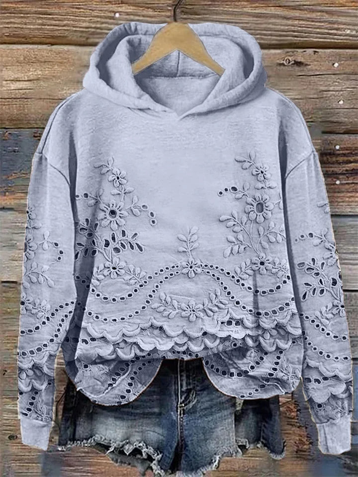 Agnieszka | Sweter z koronkowymi detalami